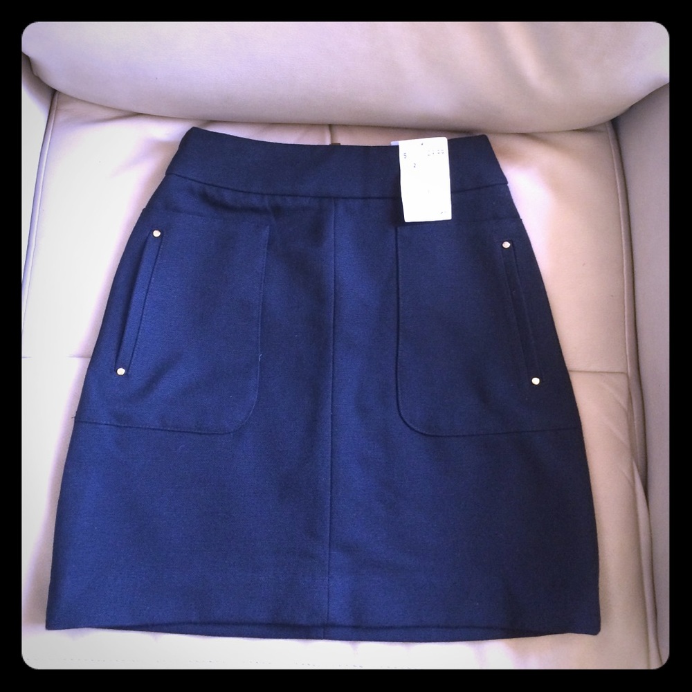 H&M back zip mini pencil skirt * Tags Attached*